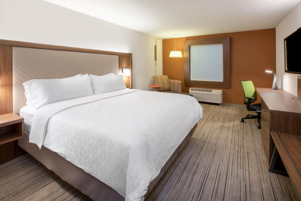 Holiday Inn Express & Suites Dyersburg By Ihg Dış mekan fotoğraf