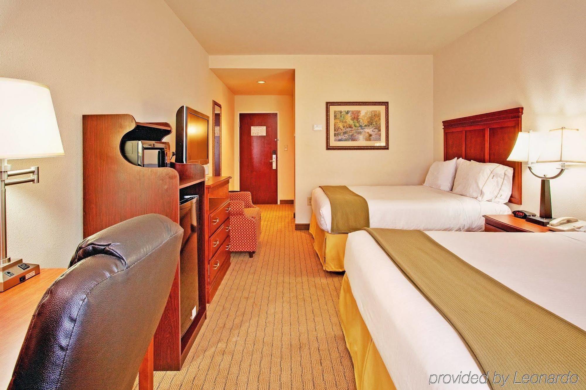 Holiday Inn Express & Suites Dyersburg, An Ihg Hotel Dış mekan fotoğraf